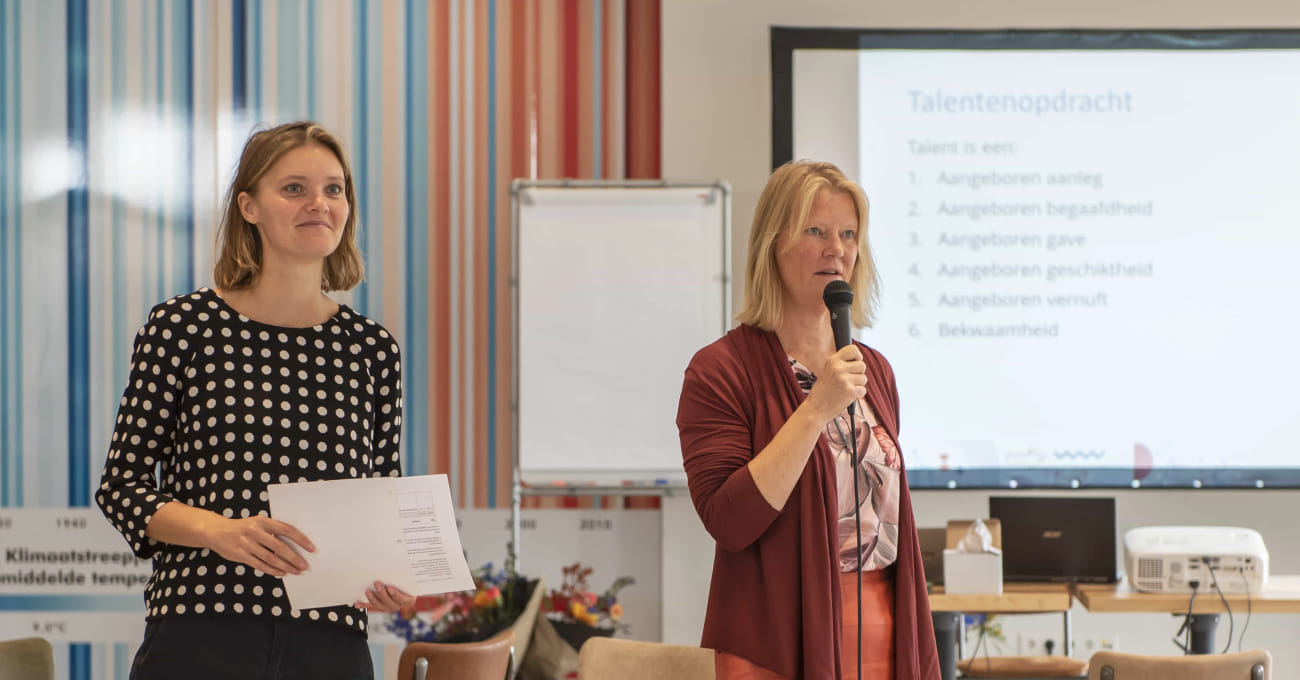 Nienke Oosting en Jolanda van Dijk van PGOsupport verzorgen de vrijwilligersdag van Care4Neo