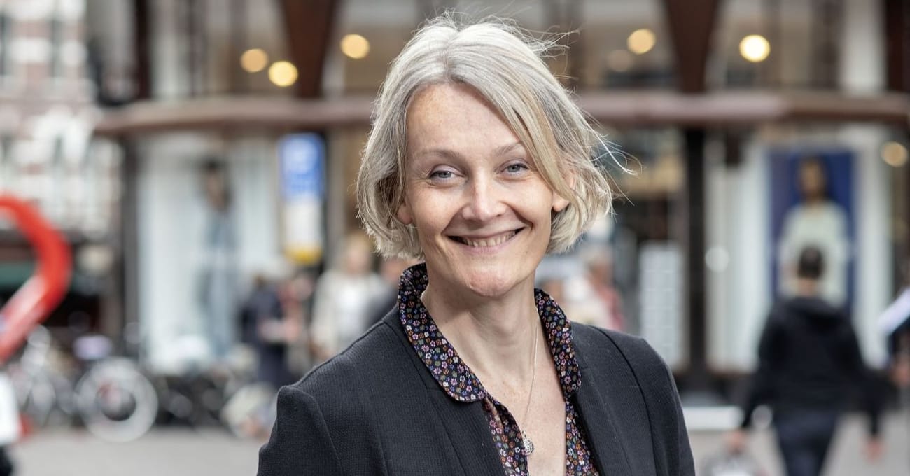 Portretfoto Lisa van Ginneken van patiëntenorganisatie Transvisie